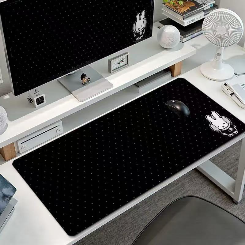 Gaming Accessories Keyboards - Милый коврик для мыши с кроликом