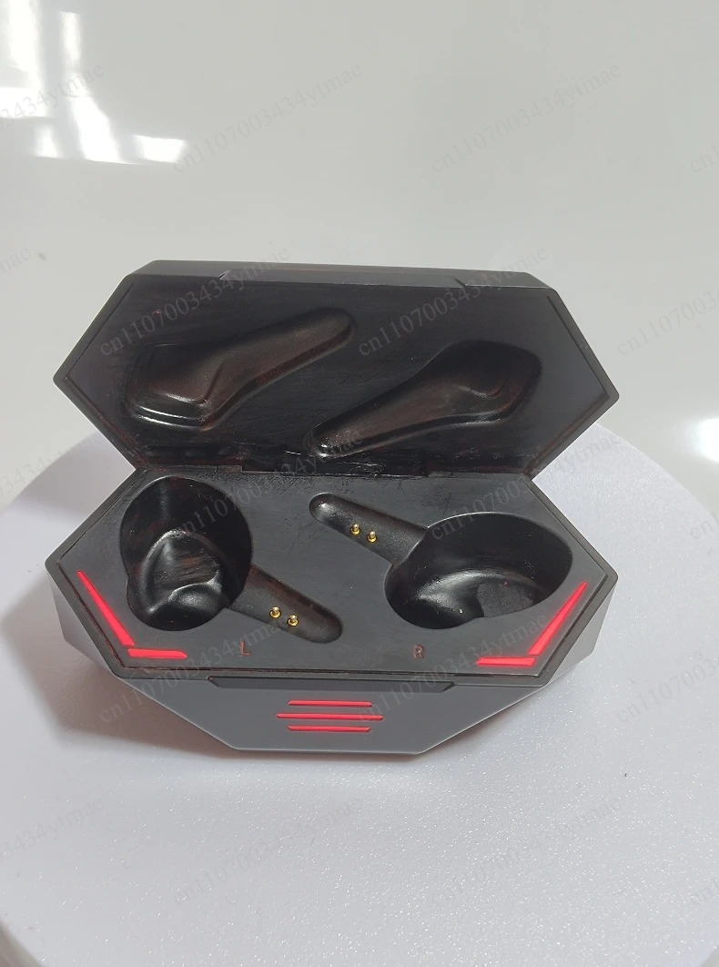 Беспроводные игровые наушники  – обзор и цена Gaming Hand Accessories